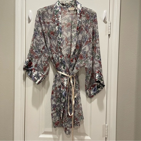 Vintage Victoria Secret Gold Label Floral Robe OS Boho Whimsical Fairy Sexy - Picture 1 of 6